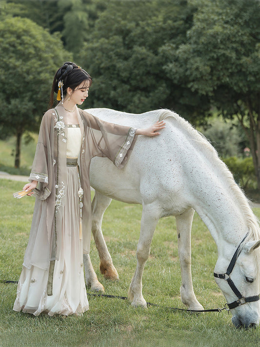 Twilight Spring 暮春 - Song Dynasty Style Qiyao Ruqun Hanfu