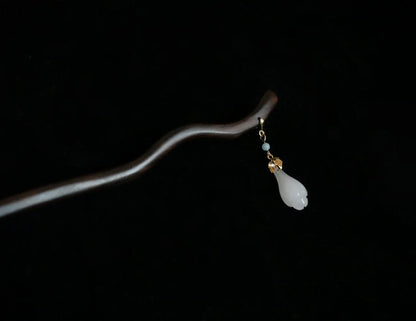 Ebony Hair Stick: Magnolia