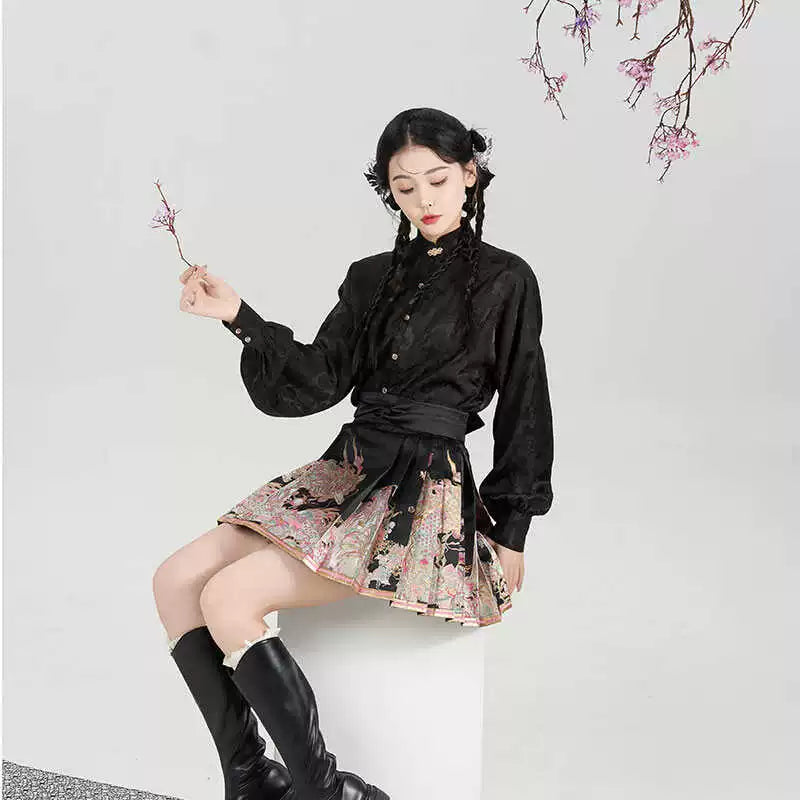 Ming Dynasty Modern Hanfu, Mamianqun, Peach Dragon 春山桃龙 (Preorder)