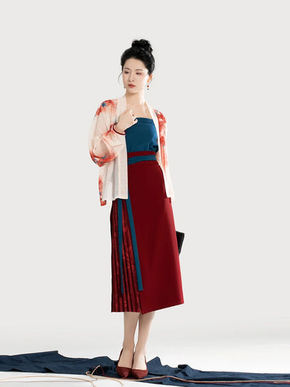 Chi Lingxiao 赤凌霄 - Modern Song Dynasty Hanfu Outfit (Preorder)