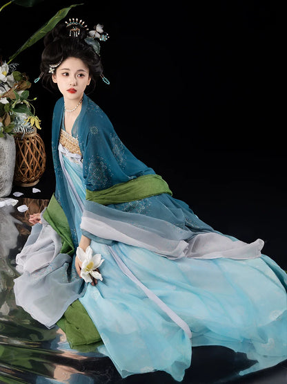 Biluo 碧落 - Tang Dynasty Historical Restoration Qixiong Ruqun