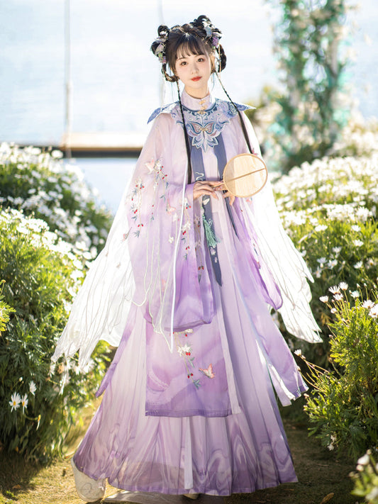 Butterflies and Clouds - Cloud Collar & Pleated Skirt Ming Dynasty Hanfu Set