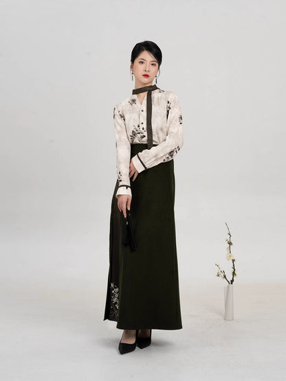 Fumei 赋梅 - V Neck New Chinese Style Song Dynasty Hanfu (Preorder)
