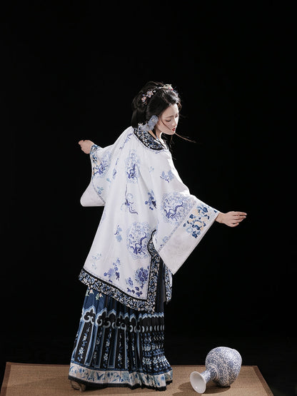 White Porcelain - Late Qing Dynasty Han Lady Outfit