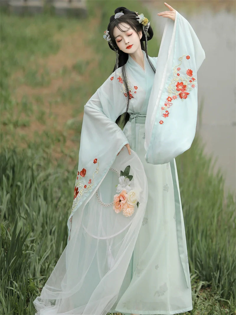 Plum Blossom - Wei Jin Style Qiyao Ruqun