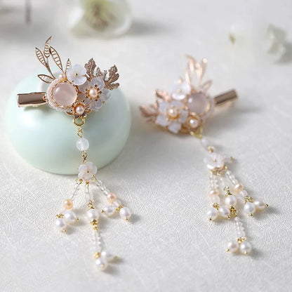 Hair Clips: Powdery