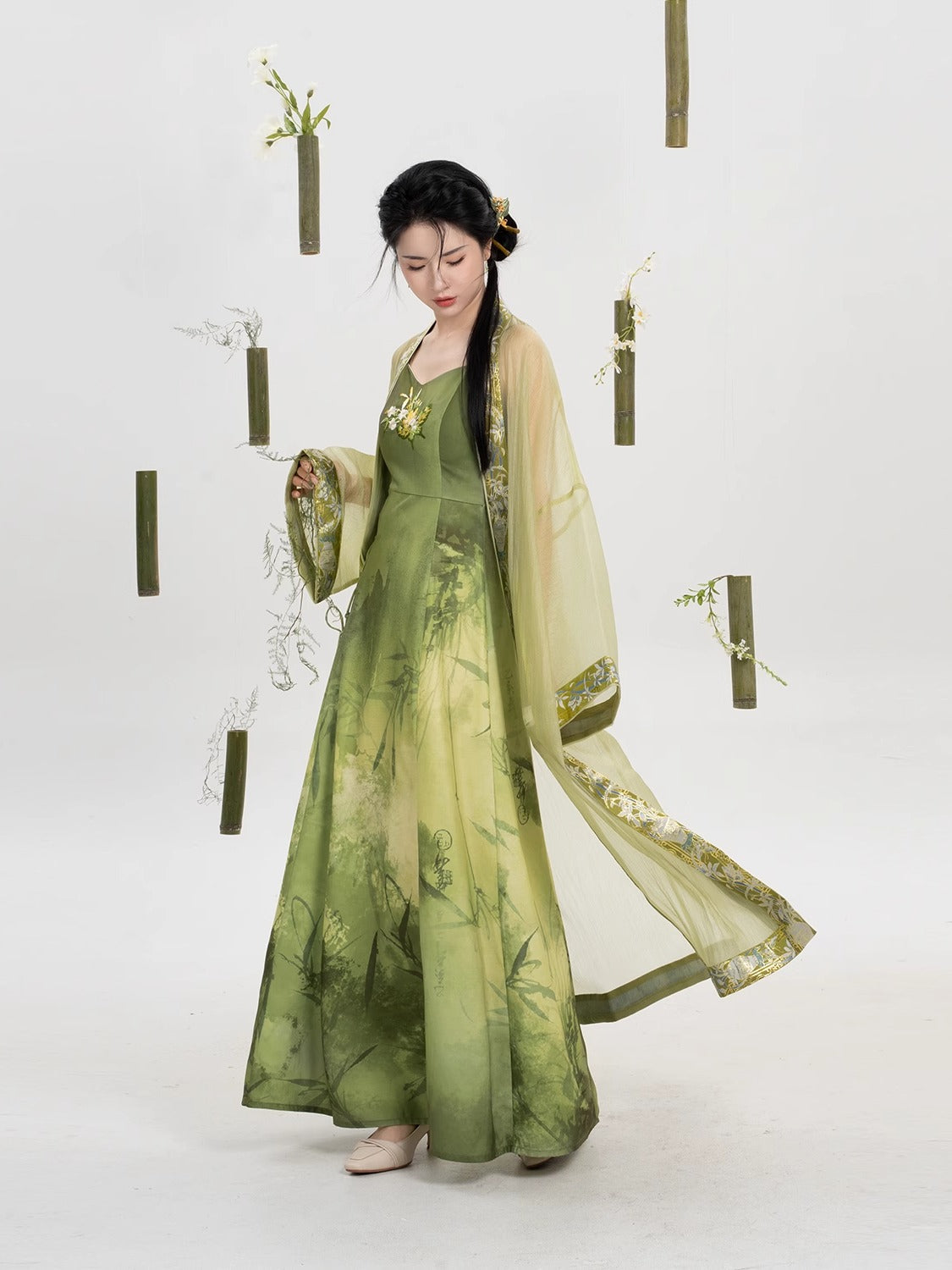 Qinzhu 沁竹 - New Chinese Style Song Dynasty Hanfu (Preorder)