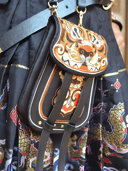 Tiger Head Waist Bag for Men and Women
