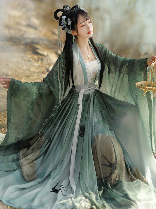 Swallow Flight 燕双飞 - Song Dynasty Style Qiyao Ruqun Hanfu