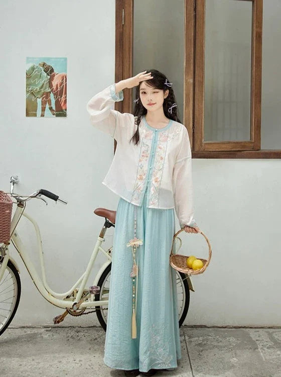 Song Dynasty x Modern Hanfu: Pure Jade 碧玉 (Preorder)