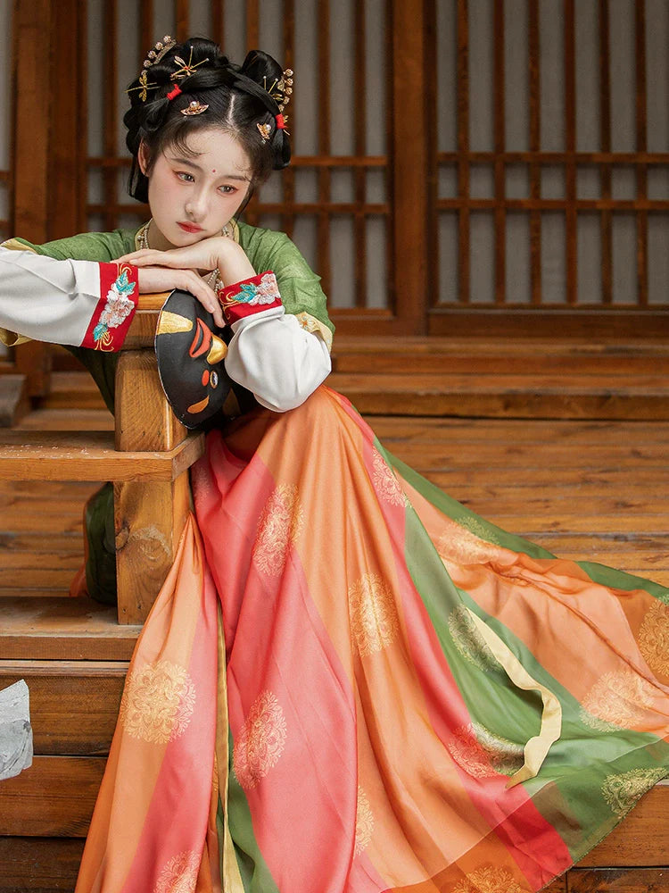 Pine - Tang Dynasty Style U-shaped Collar Qiyao Ruqun