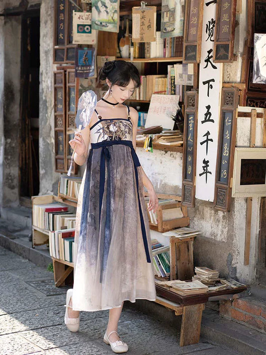 Tang Dynasty x Modern Hanfu: Brocade Ash 锦灰堆