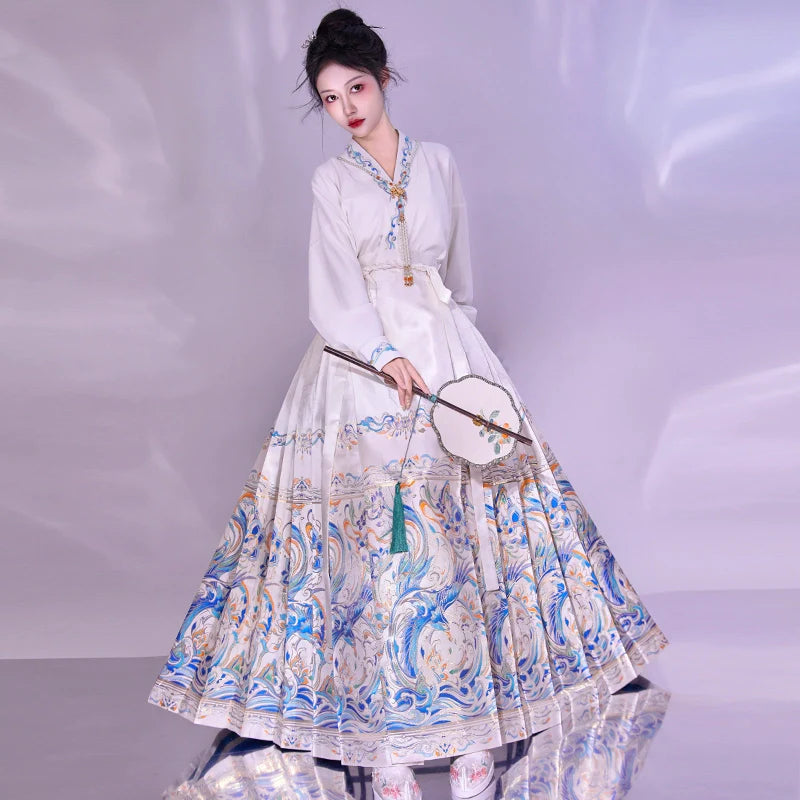 Ming Dynasty x Modern Hanfu: Endless Endeavor 精卫填海