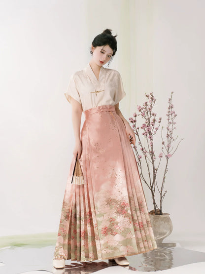 Ming Dynasty x Modern Hanfu: Ten Miles Peach Blossoms 十里桃花 (Preorder)