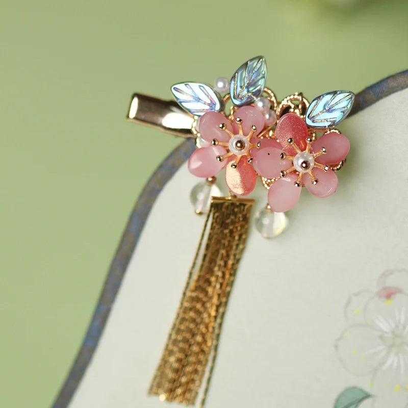 Hair Clip: Orange Blossoms