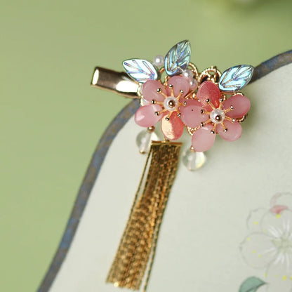 Hair Clip: Orange Blossoms