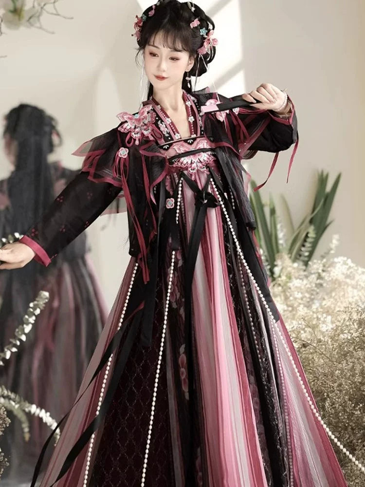 Song of Luo 洛之瑶 - Tang Dynasty Style Qixiong Ruqun