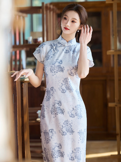 Lingxiu 灵秀 - Short Sleeve Blue Midi Cheongsam