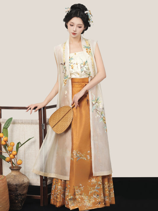 Golden Sparrow 雀金啼 - Jacquard Bijia & Mamianqun Ming Dynasty Hanfu Set (Preorder)