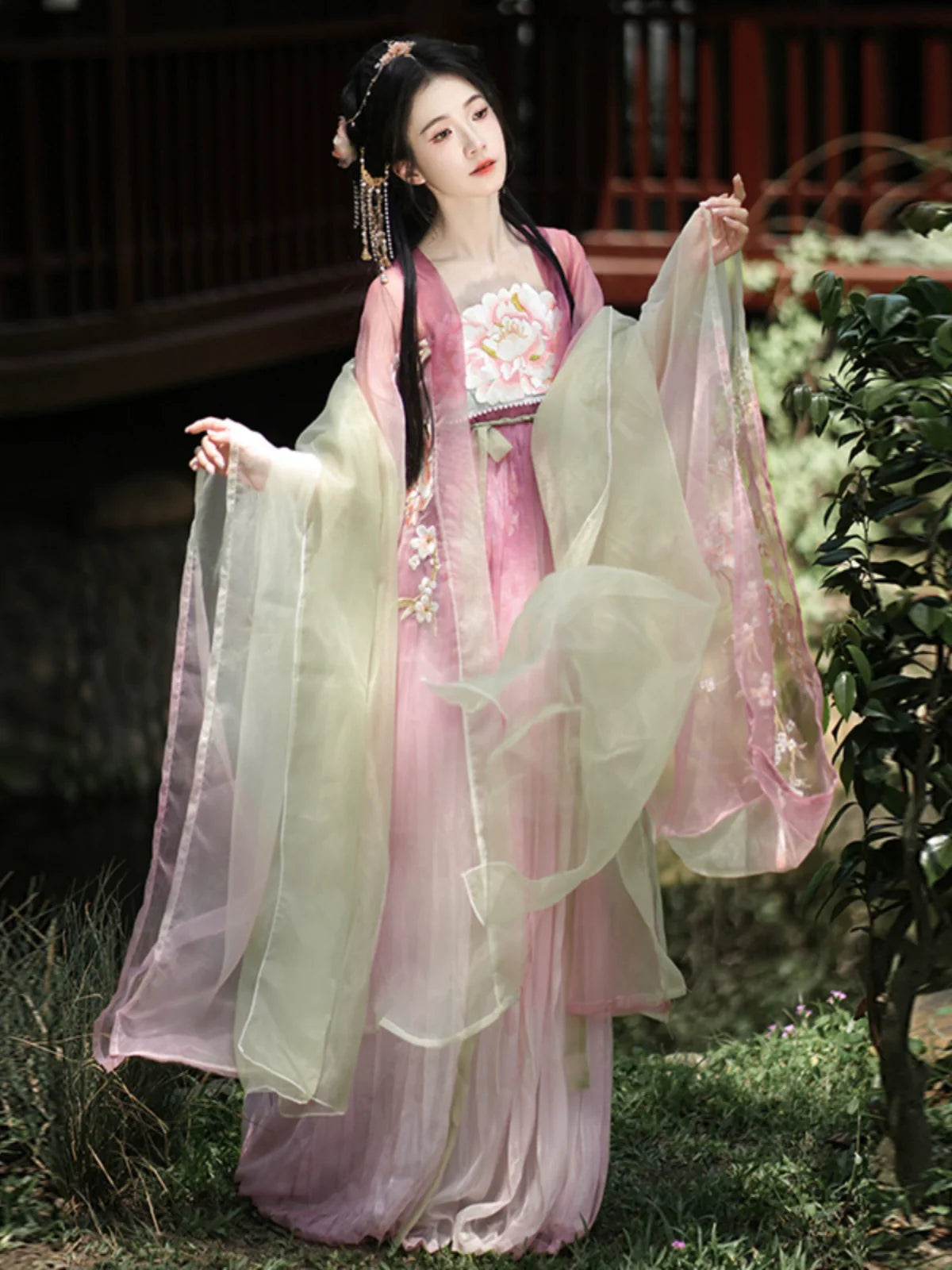 Peach Blossom God 桃花神 - Tang Dynasty Style Hanfu Dress Heziqun