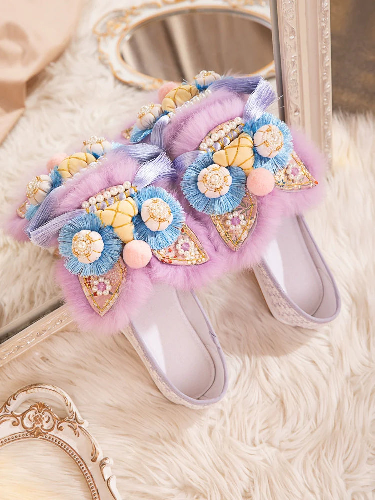 Rosy Lions - Traditional Chinese Lion Slip-On Shoes