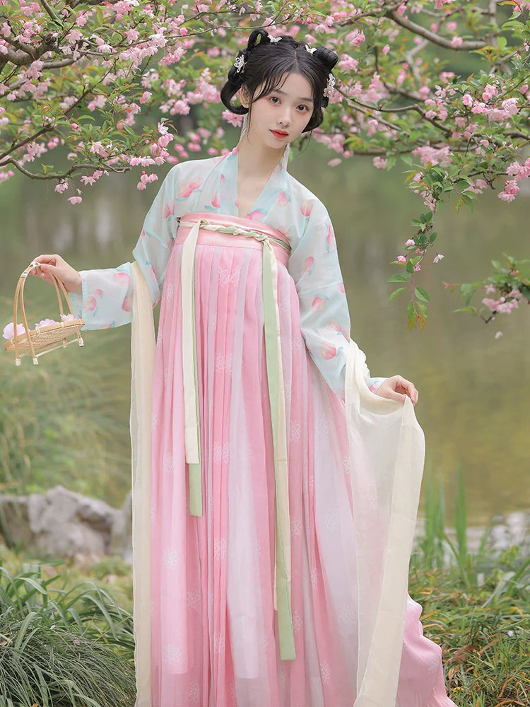 Peach Xiaoqi 桃小柒 - Tang Dynasty Style Qixiong Ruqun