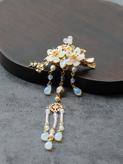 Hair Clips: Manxi