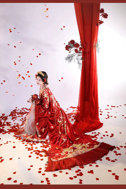 The Song Dynasty Wedding, Bridal Gown, Camellia Petals 山茶花事 (Preorder)