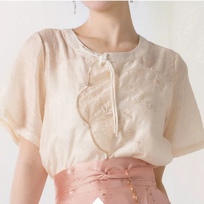 Ming Dynasty x Modern Hanfu: Ten Miles Peach Blossoms 十里桃花 (Preorder)