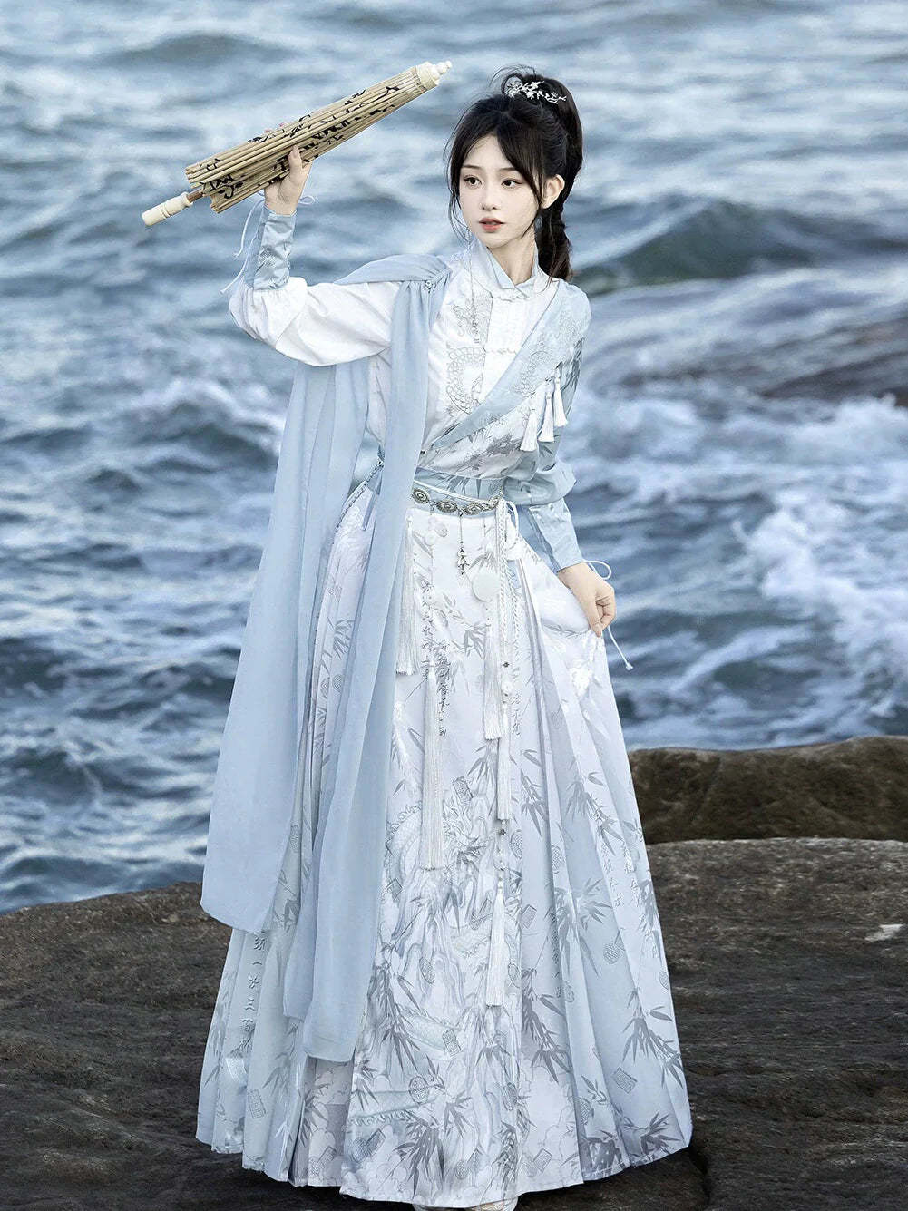 Ming Dynasty Modern Hanfu, New Chinese Style, Mamianqun, Lingyun 凌云