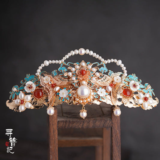 Headdress: Portrait of A Lady