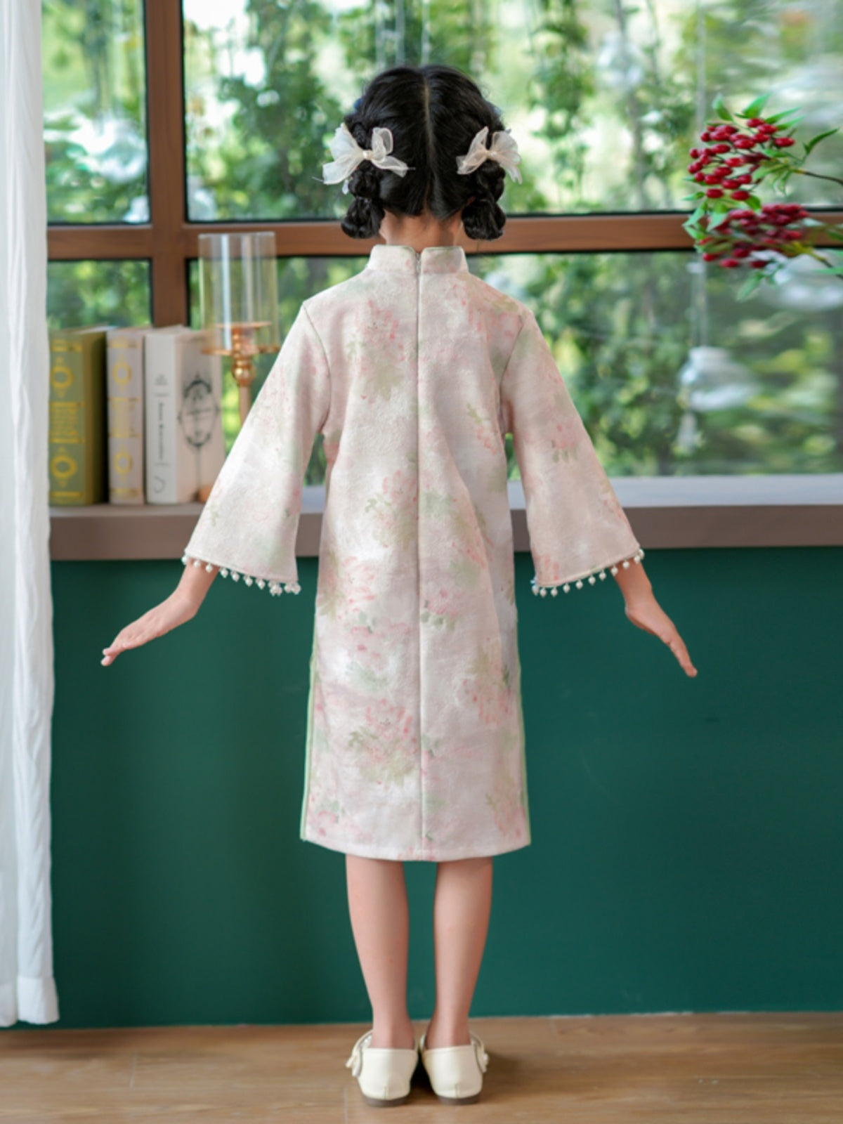 Daphne - New Chinese Style Cheongsam for Girls