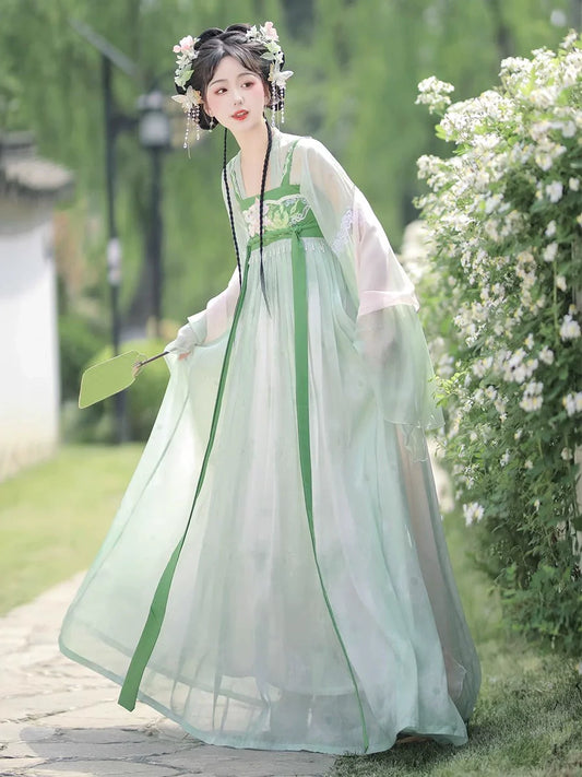 Little Lotus - Tang Dynasty Qixiong Ruqun Modern Hanfu Dress