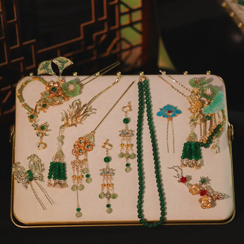 Chinese Wedding Hair Accessories: Lovers Haven