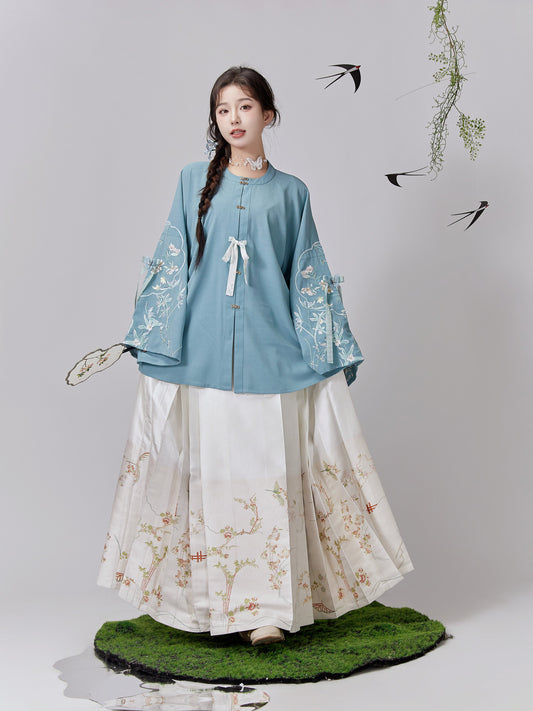 Yingshi 莺时 - Round Collar Top & Mamianqun Ming Dynasty Hanfu Set