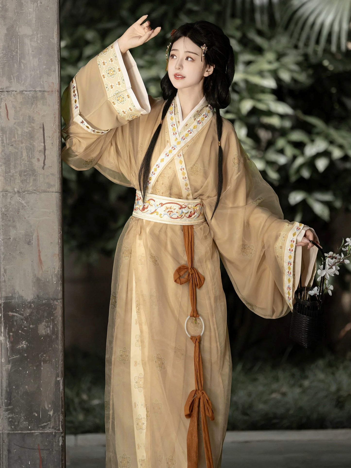 Suyu - Warring States and Han Dynasty Straight Hem Robe