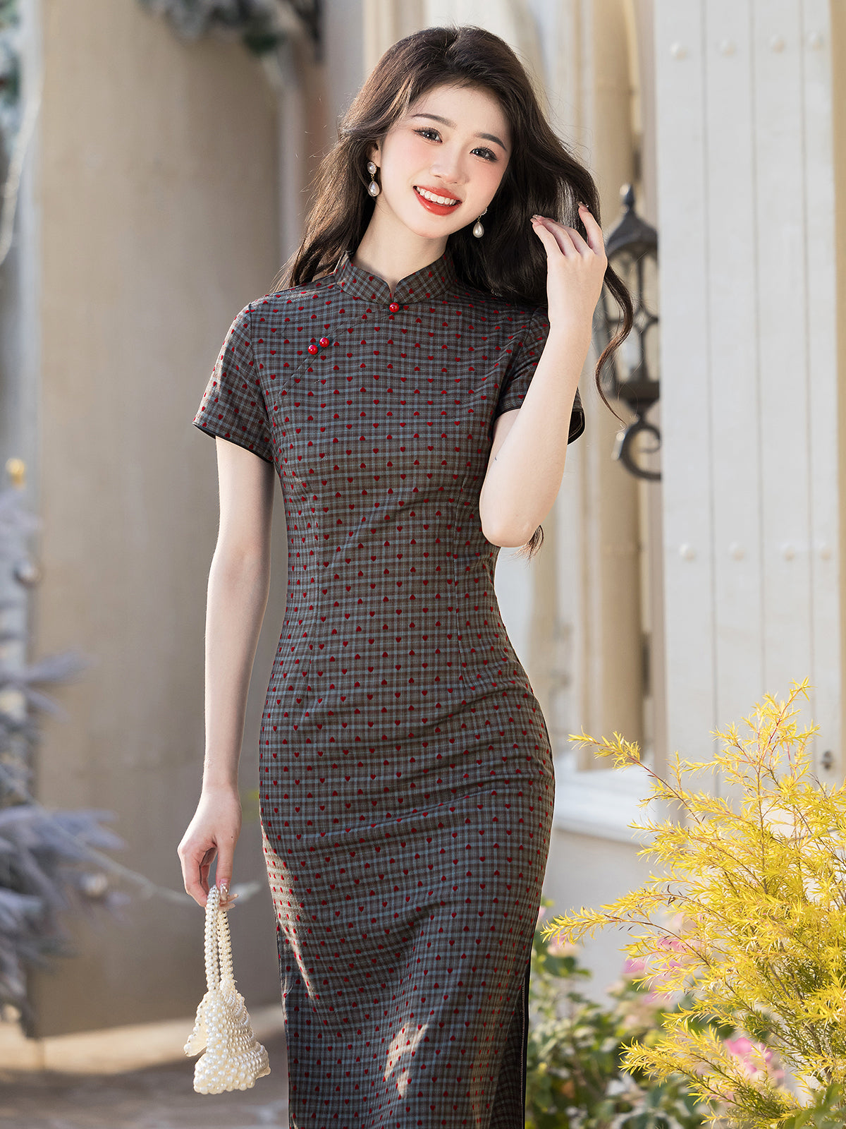 Sweet Heart - Short Sleeve Midi Cheongsam