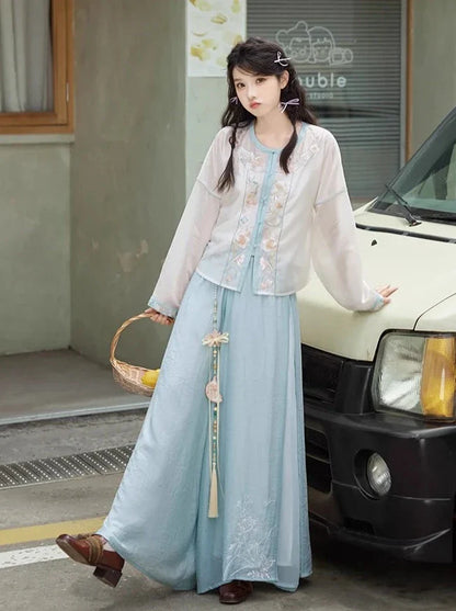 Song Dynasty x Modern Hanfu: Pure Jade 碧玉 (Preorder)