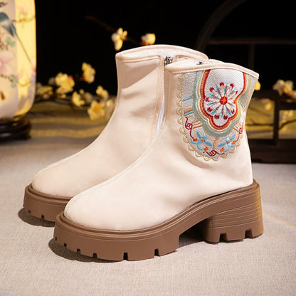 Li Chu – Embroidered Chinese Hanfu Boots