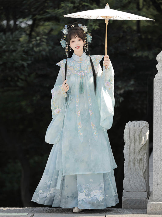 Calming Jasmine 茉莉花语 - Robe & Mamianqun Ming Dynasty Hanfu Set