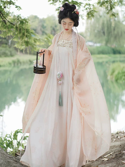 Waiting for the Wind 等风来 - Tang Dynasty Style Qixiong Ruqun