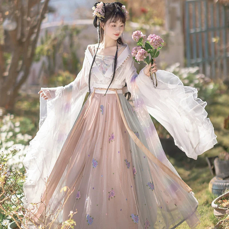 Luo Shen 洛神 - Wei Jin Style Flower Fairy Qiyao Ruqun