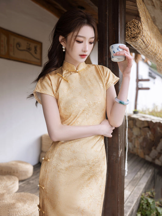 Light Gold 淡金 - Short Sleeve Gold Cheongsam