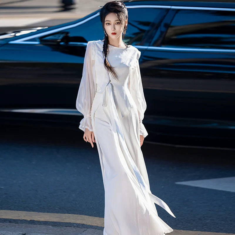 Ming Dynasty x Modern Hanfu: Endless Nights 昼夜 (Preorder)