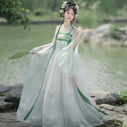 Little Lotus - Tang Dynasty Qixiong Ruqun Modern Hanfu Dress