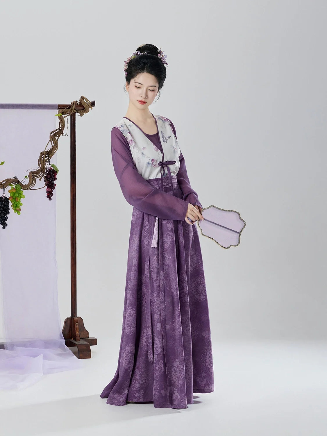 Taro Grape 紫芋葡萄 - Modern Tang Dynasty Hanfu Outfit (Preorder)