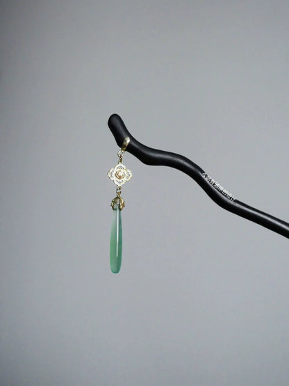 Ebony Hair Stick: Lake Water
