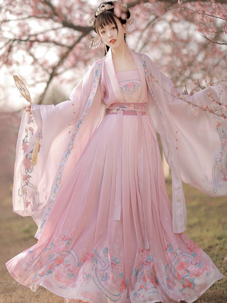 Birds and Flowers 鸟语花香 - Song Dynasty Style Qiyao Ruqun Hanfu