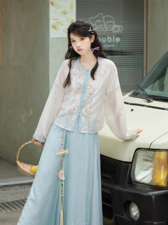 Song Dynasty x Modern Hanfu: Pure Jade 碧玉 (Preorder)