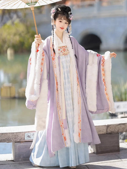 Tang Jinci  唐锦词 - Tang Dynasty Style Qixiong Ruqun for Spring and Autumn